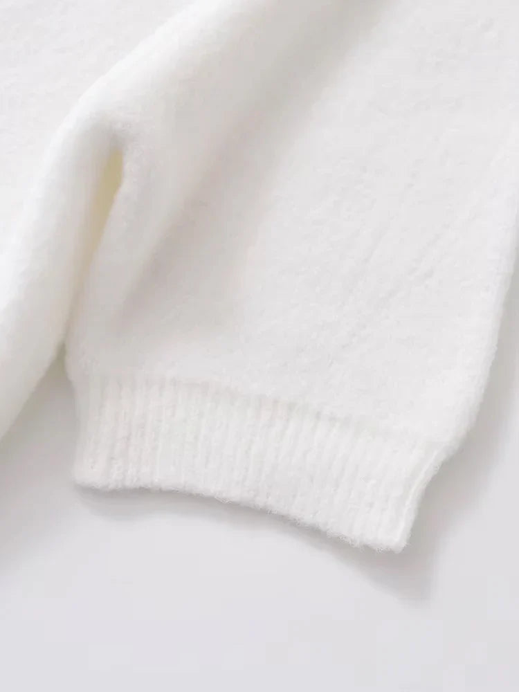 Women’s Knitted Cardigan Sweater with Buttons