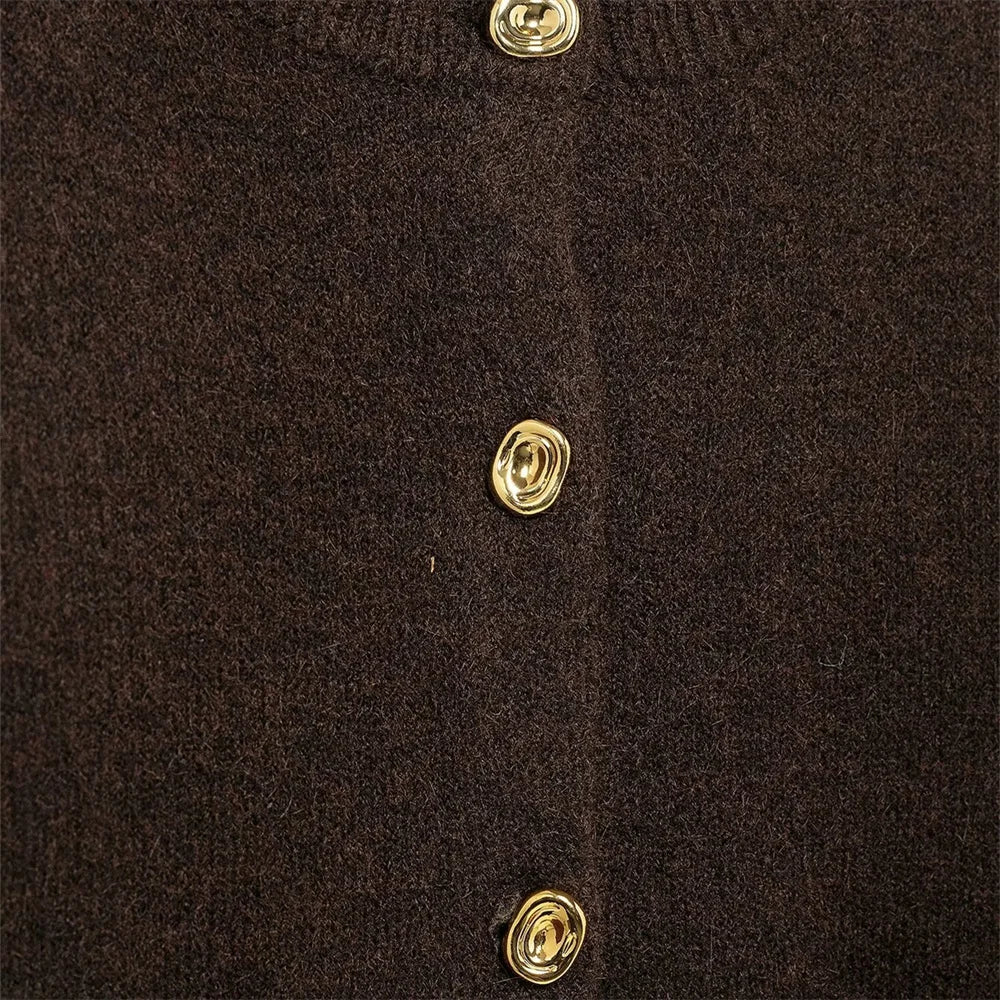 Women’s Knitted Set with Gold Buckle Decoration Long Sleeve Top Side Stitching Decorative Skirt