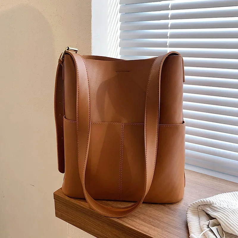 Women’s Leather Shoulder Bucket Bag - Brown