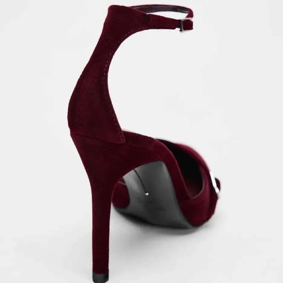 Women's Shoes With Velvet Effect