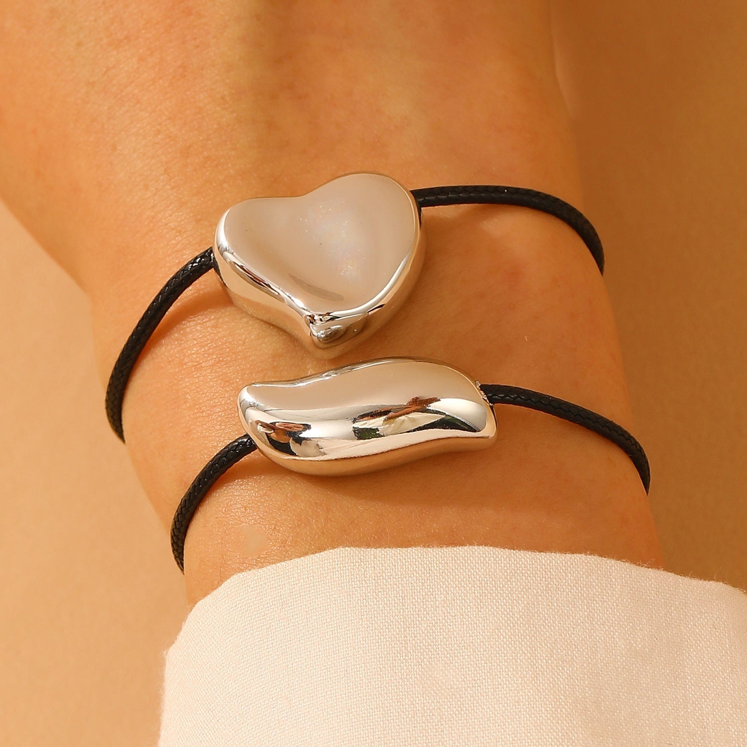 Women’s Simple Ball Love Knotted Bracelet Necklace - electronic accessories