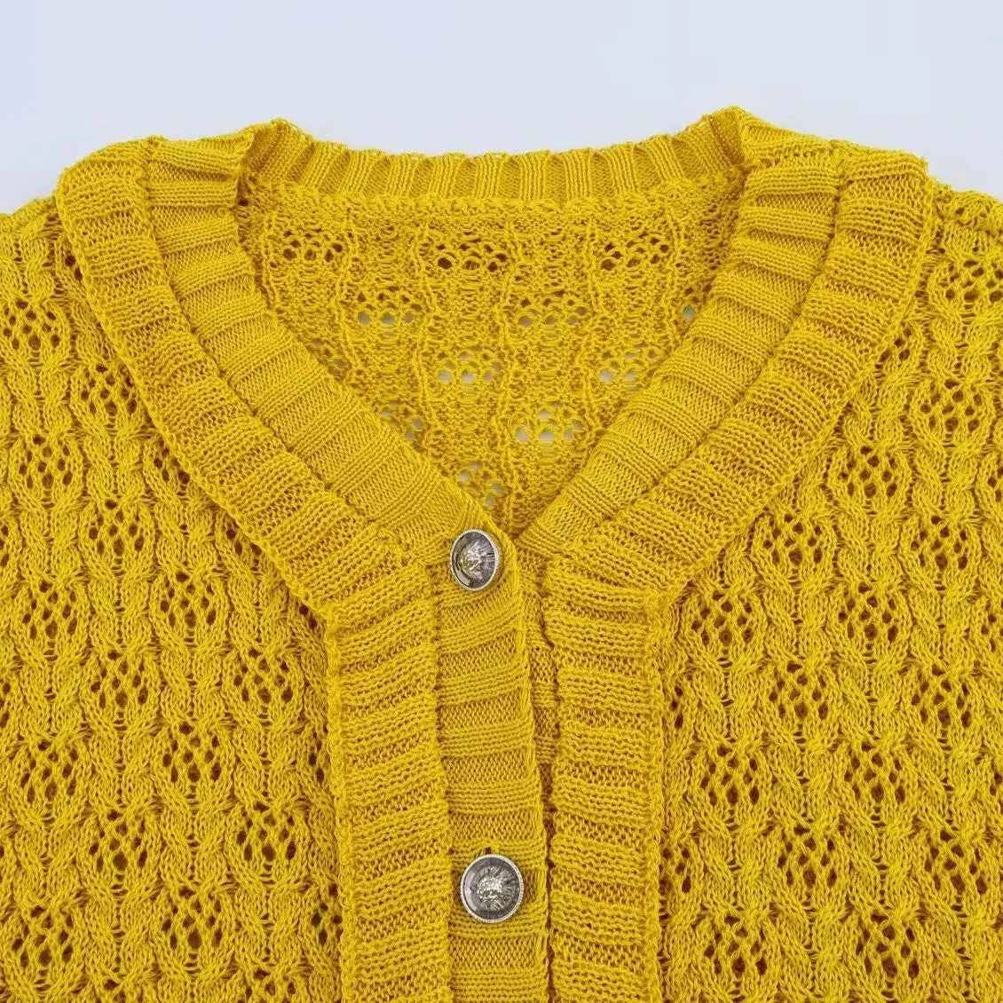 Women's Slim Fit Knitted Cardigan V-neck Long Sleeve