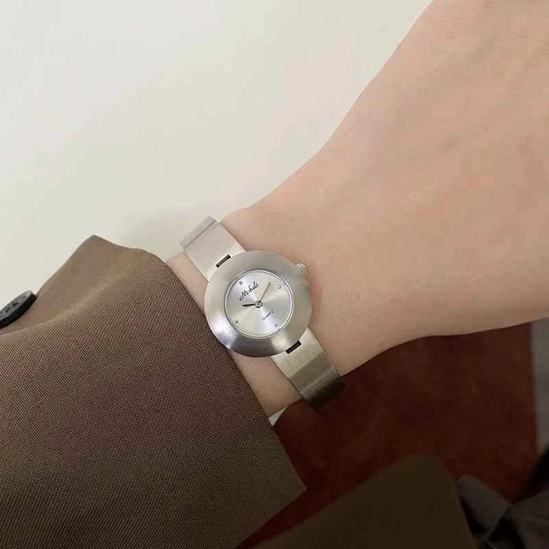 Women's Watch Antique Simple